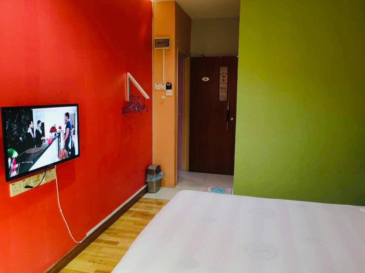 Home Inn Hotel Ипох Екстериор снимка