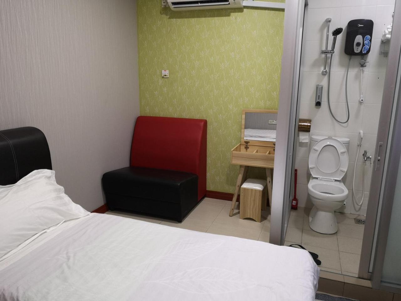 Home Inn Hotel Ипох Екстериор снимка
