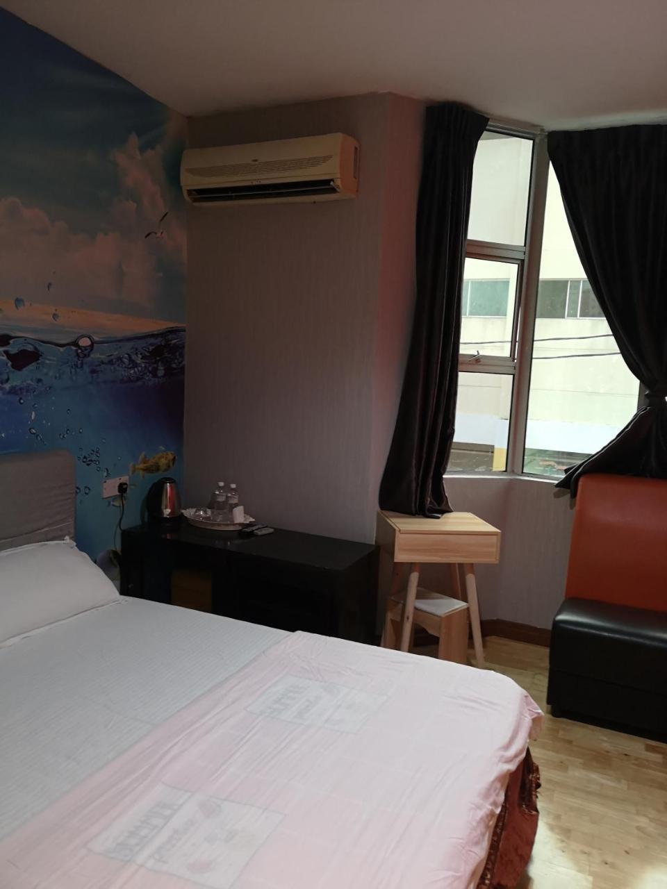 Home Inn Hotel Ипох Екстериор снимка