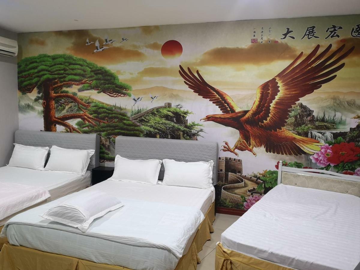Home Inn Hotel Ипох Екстериор снимка