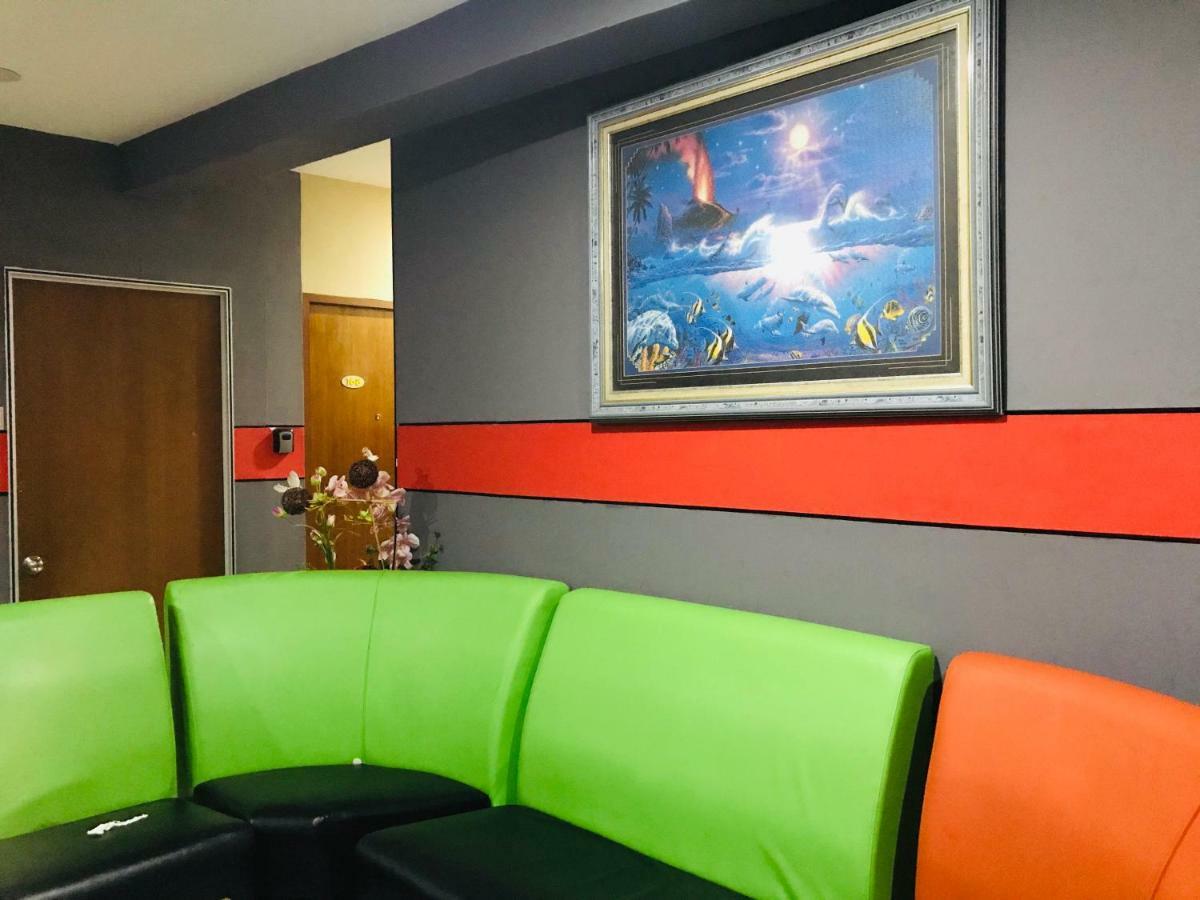 Home Inn Hotel Ипох Екстериор снимка